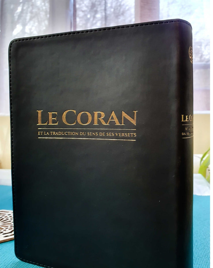Le CORAN et la traduction du sens de ses versets (Arabe-Français), Éditions Tawbah